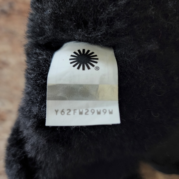 NWOT UGG Bailey Bow ll sz7 - Picture 4 of 9